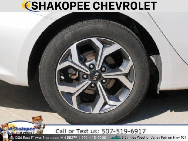 Used 2021 Kia Forte LXS image 5