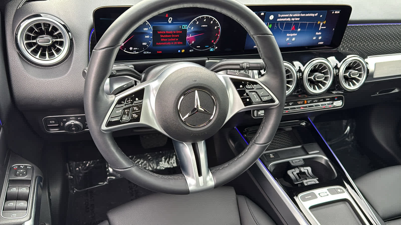 Used 2025 Mercedes-Benz GLB 250 4MATIC image 25