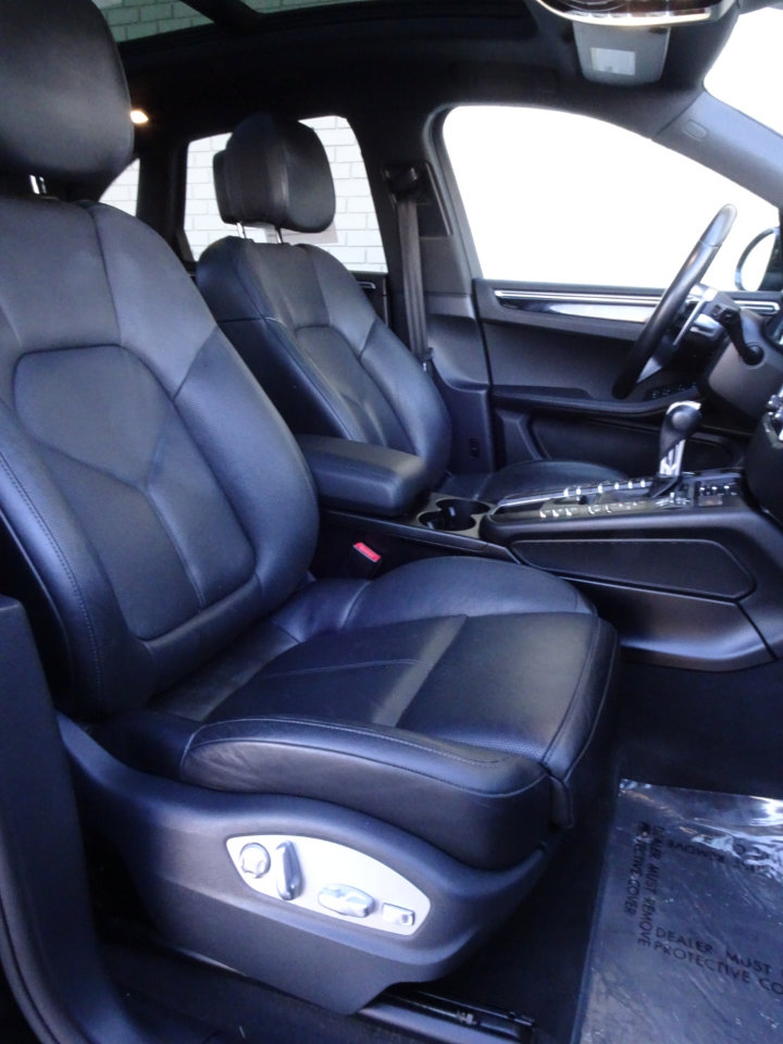 Used 2017 Porsche Macan S image 13