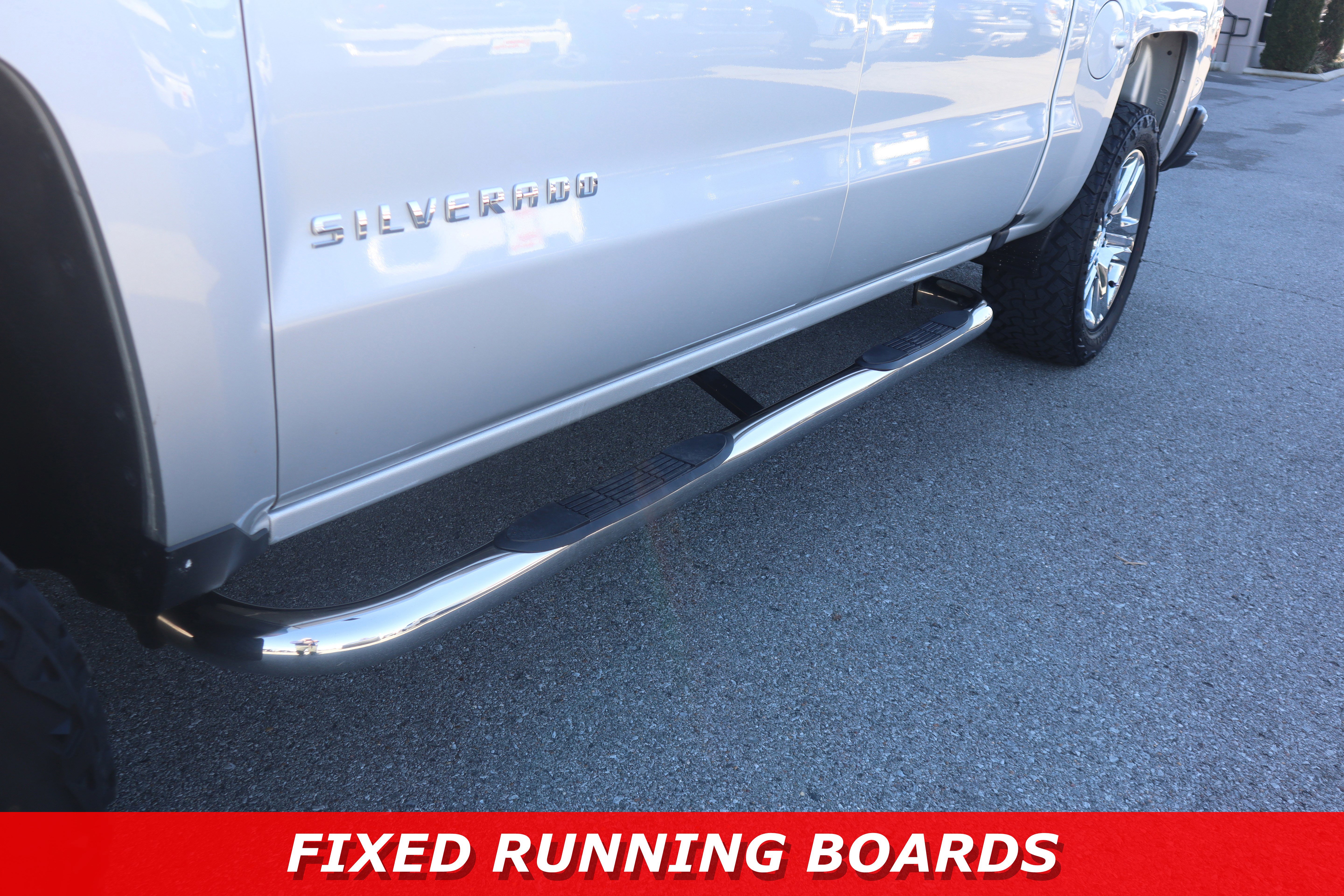 Used 2018 Chevrolet Silverado 1500 Custom w/ Custom Value Package image 13