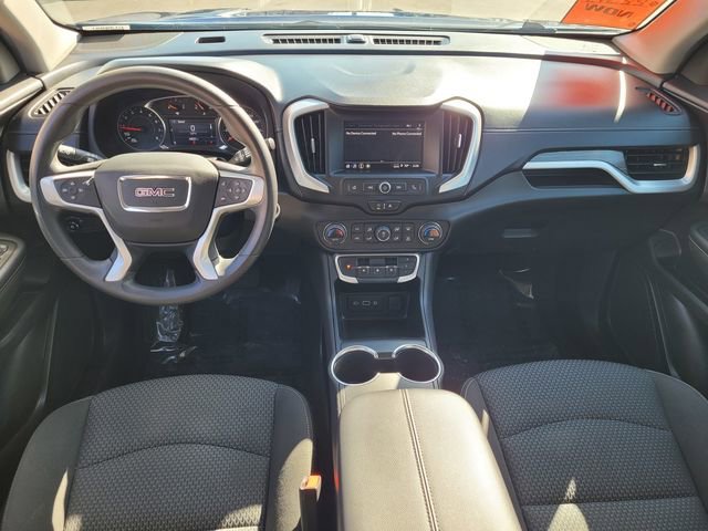 Used 2022 GMC Terrain SLE w/ Driver Convenience Package image 9