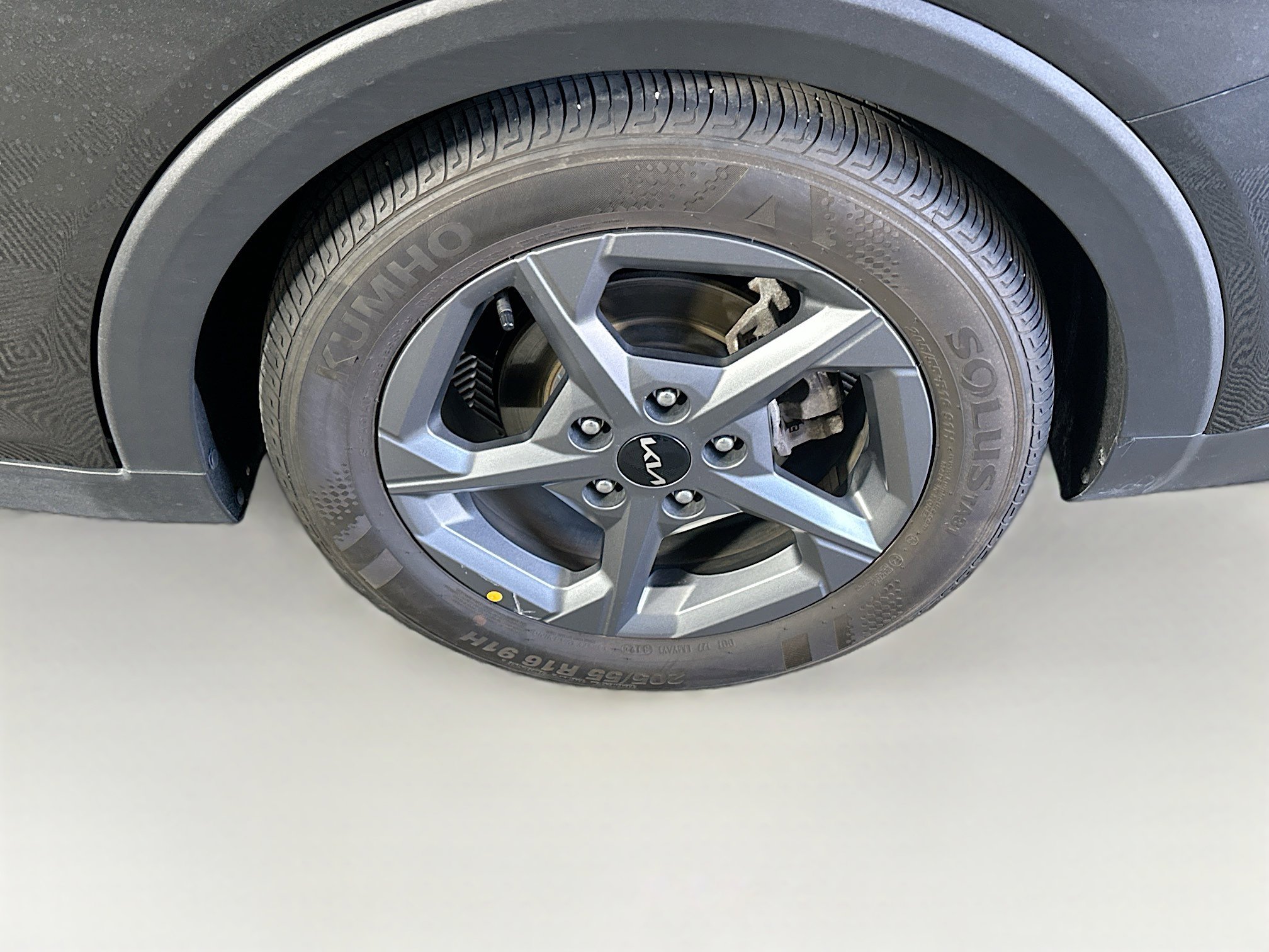 Used 2025 Kia K4 LXS image 11