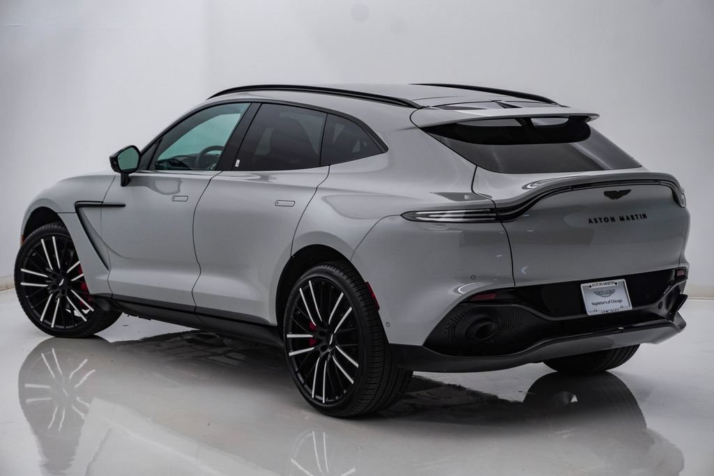 Used 2023 Aston Martin DBX AWD/4WD image 10