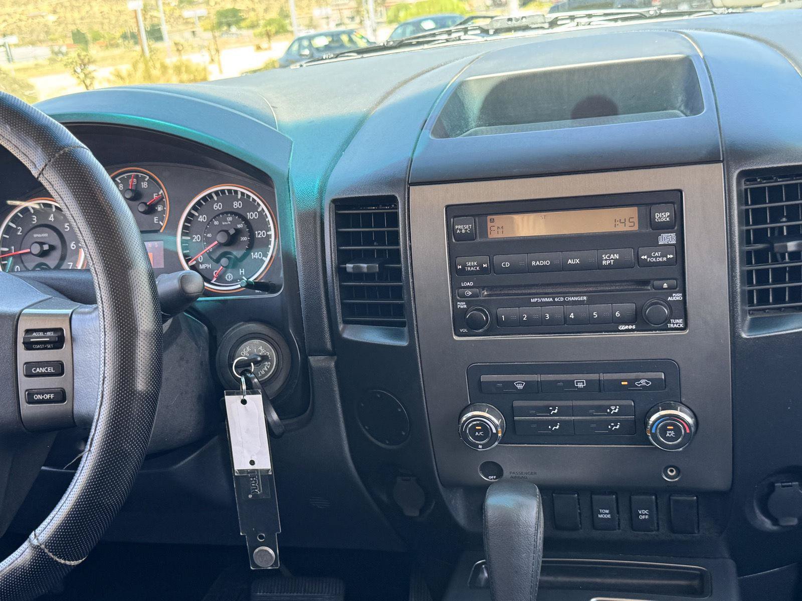 Used 2011 Nissan Titan SV RWD image 21