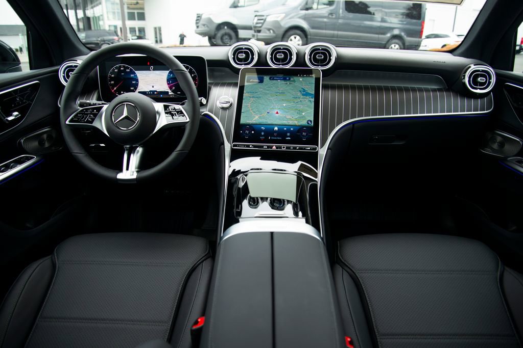 New 2026 Mercedes-Benz GLC 300 GLC 300 image 17