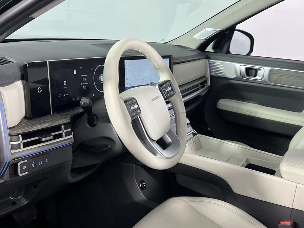 Used 2024 Hyundai Santa Fe Limited image 26
