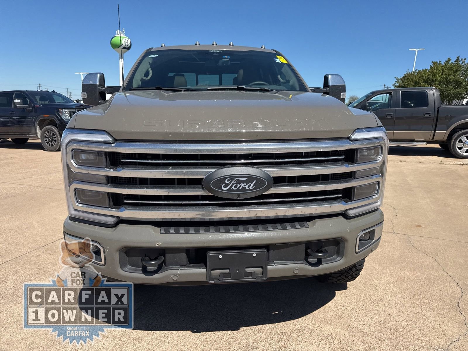 Used 2026 Ford F350 Platinum w/ Platinum Plus Package image 2