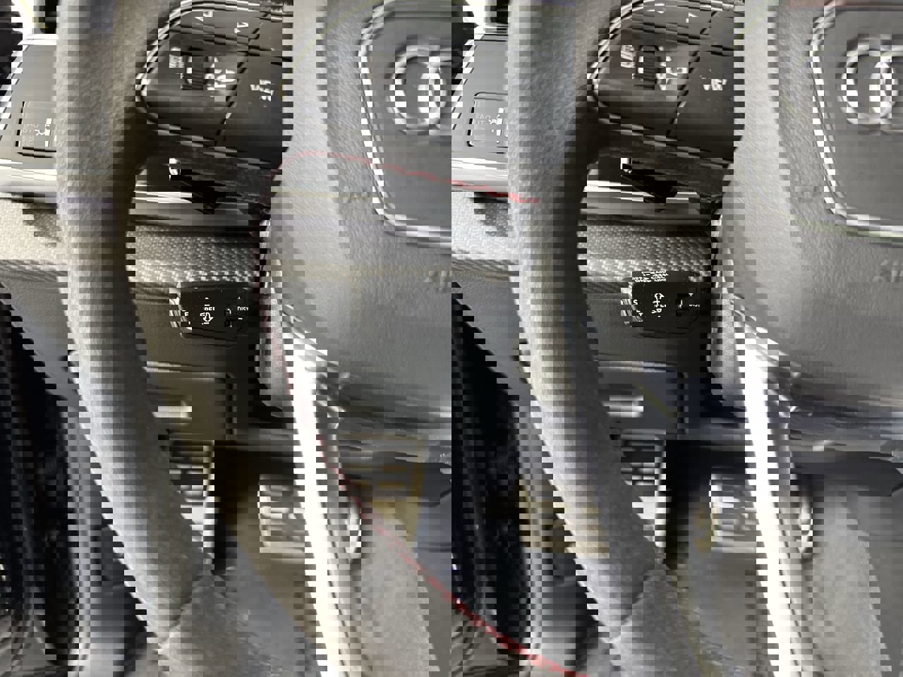 Certified 2025 Audi RS Q8 performance w/ Matte Carbon Package AWD/4WD image 15