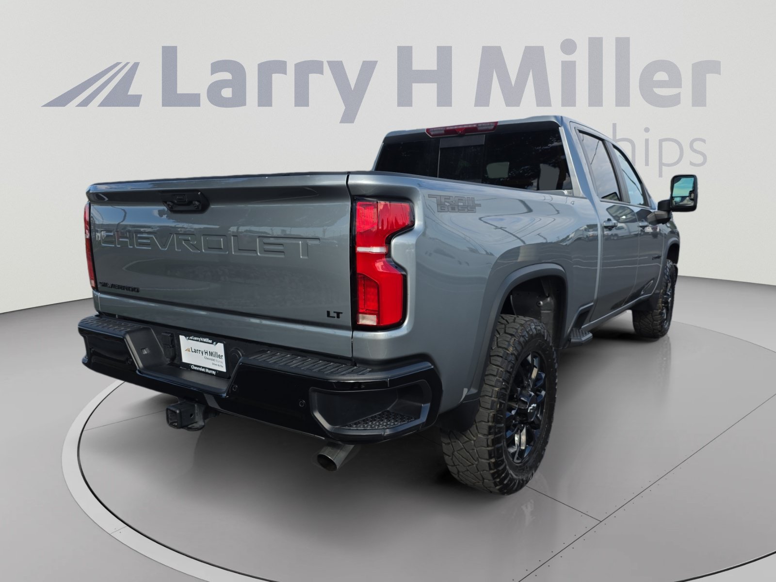 Used 2025 Chevrolet Silverado 2500 LT w/ Trail Boss Package AWD/4WD image 5