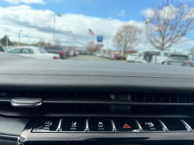 Used 2023 Jeep Grand Cherokee L Limited w/ Luxury Tech Group II AWD/4WD image 23