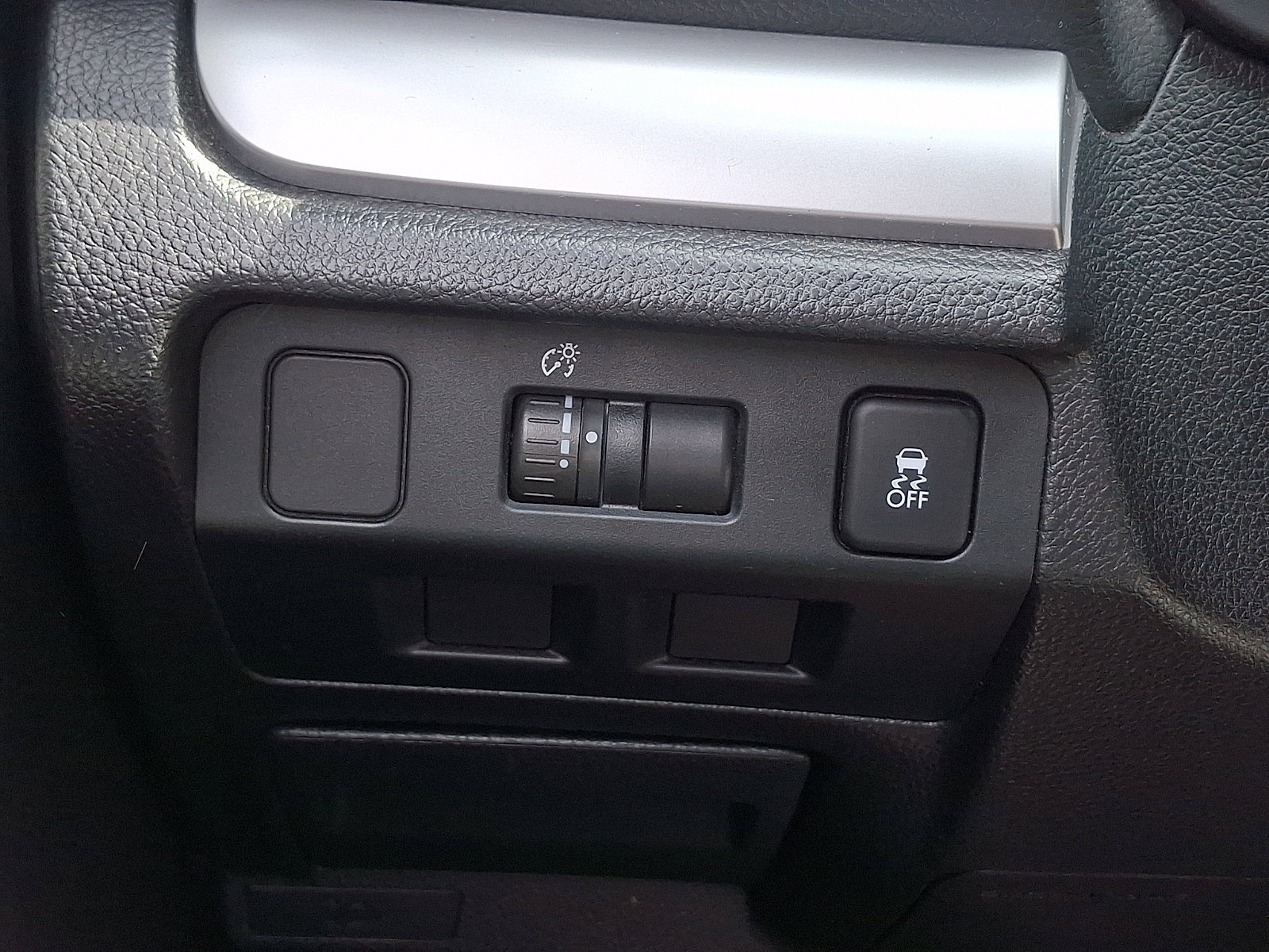 Used 2014 Subaru Crosstrek 2.0i Limited image 26