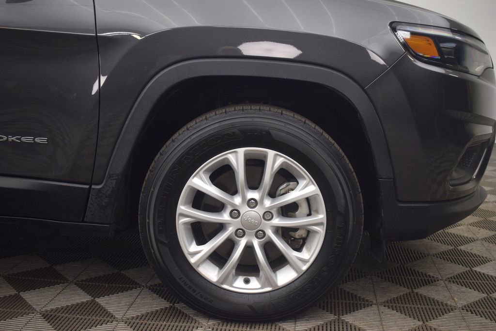 Used 2022 Jeep Cherokee Latitude Lux AWD/4WD image 29
