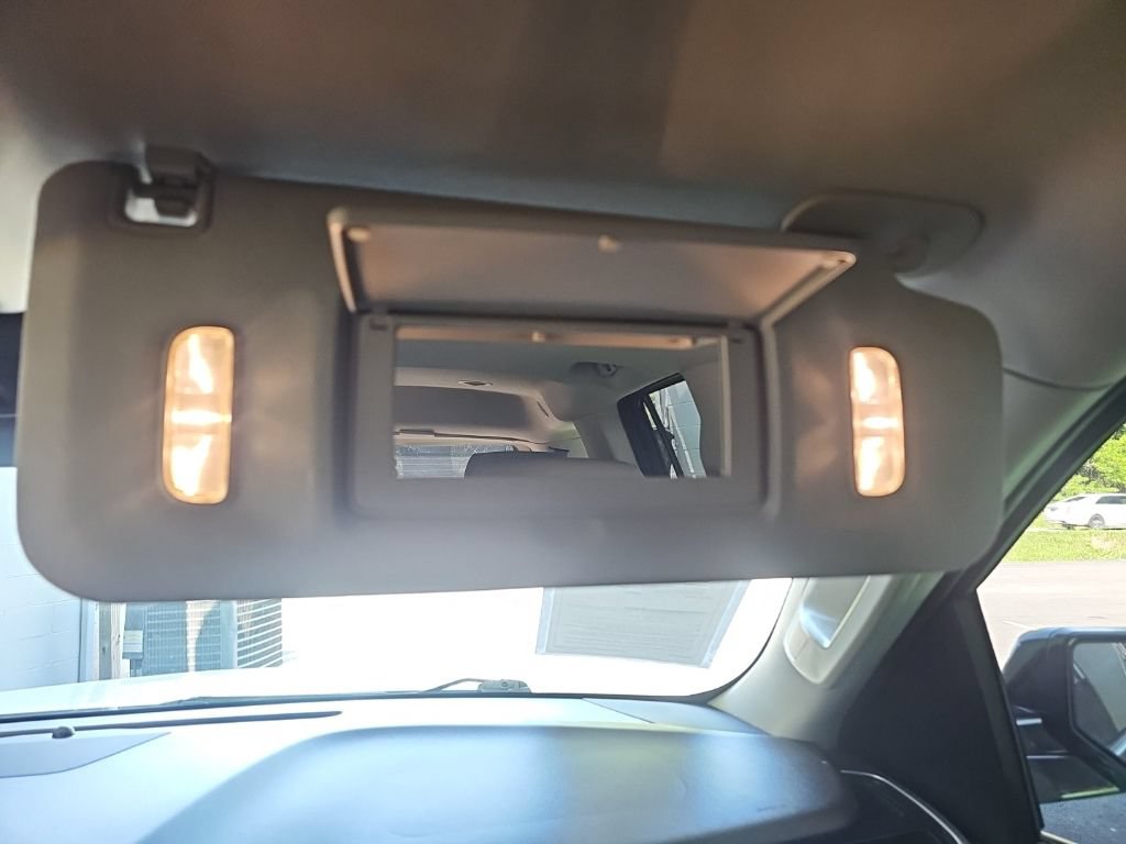 Used 2019 Chevrolet Tahoe Premier AWD/4WD image 22