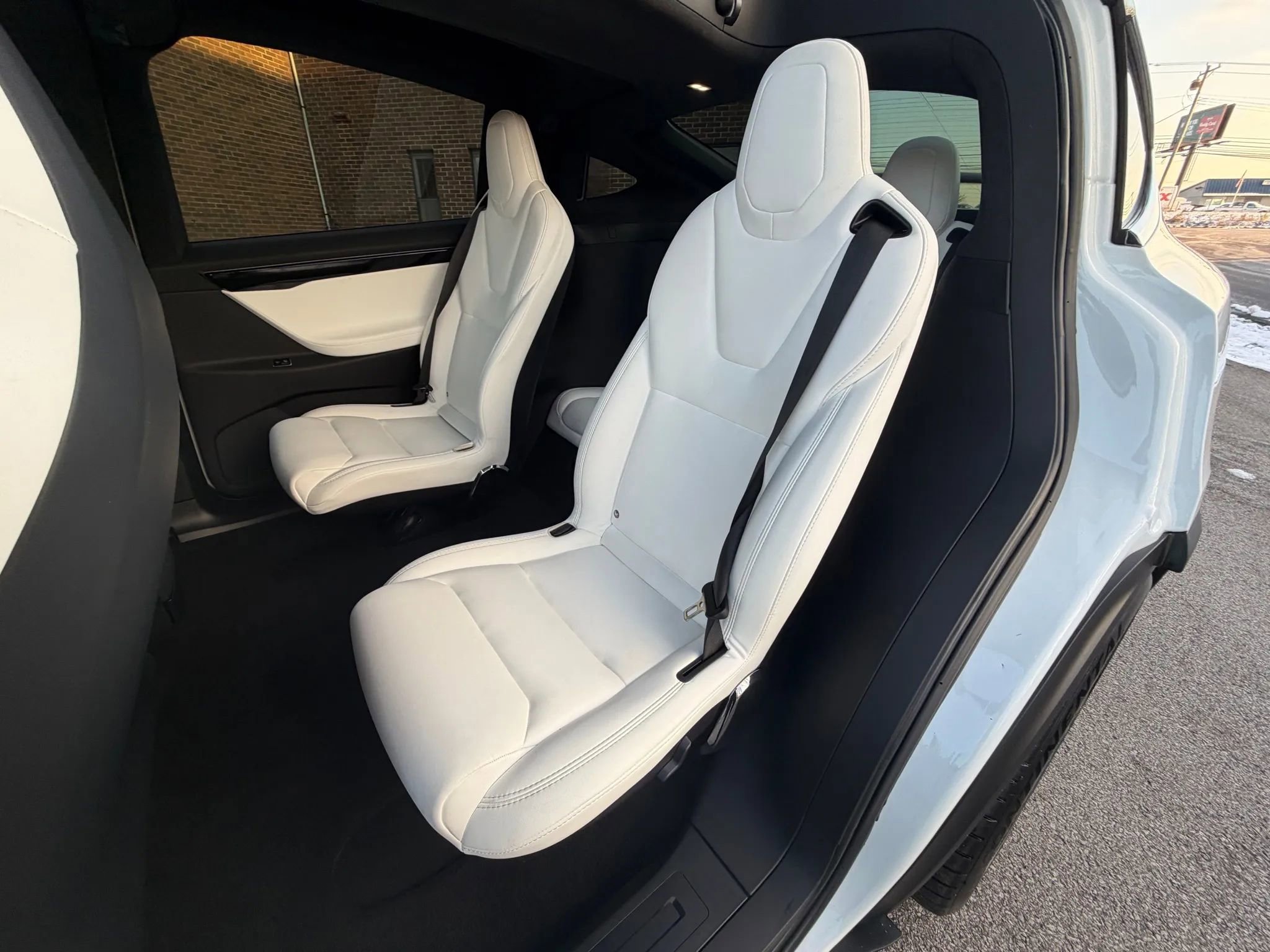 Used 2018 Tesla Model X 100D image 12