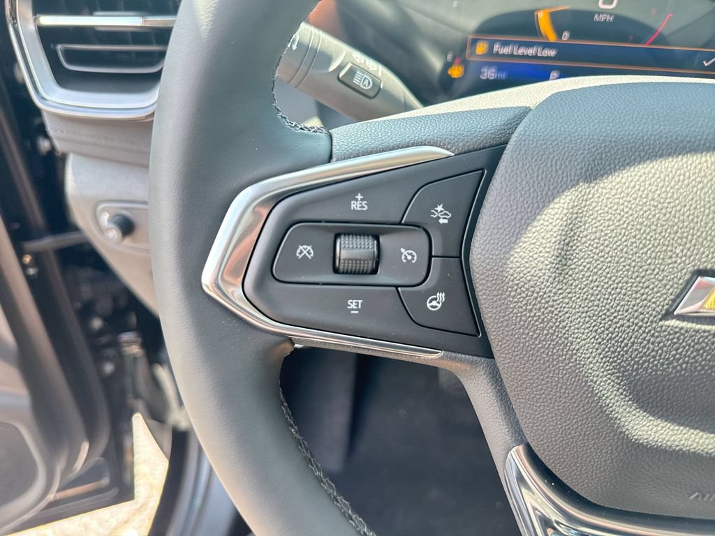 New 2026 Chevrolet TrailBlazer LT w/ LT Cold Weather Package FWD image 17
