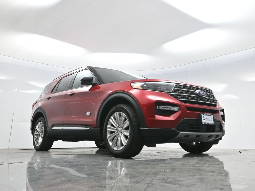 Used 2024 Ford Explorer King Ranch w/ Technology Package image 55