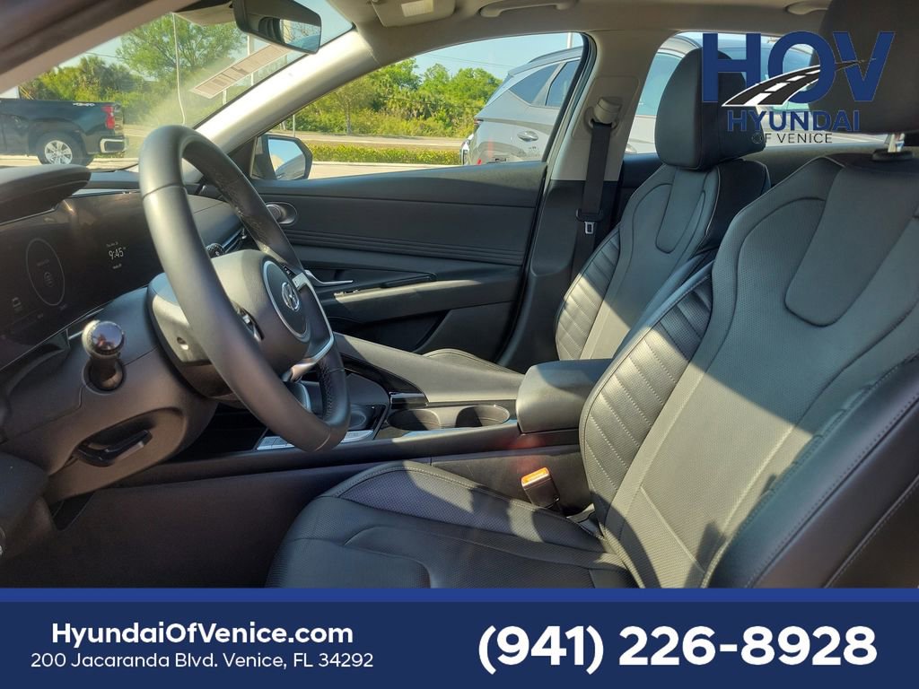Certified 2023 Hyundai Elantra Limited image 29