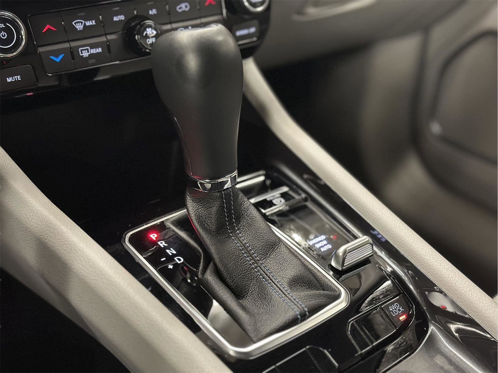 Used 2022 Jeep Compass Latitude w/ Convenience Group image 18