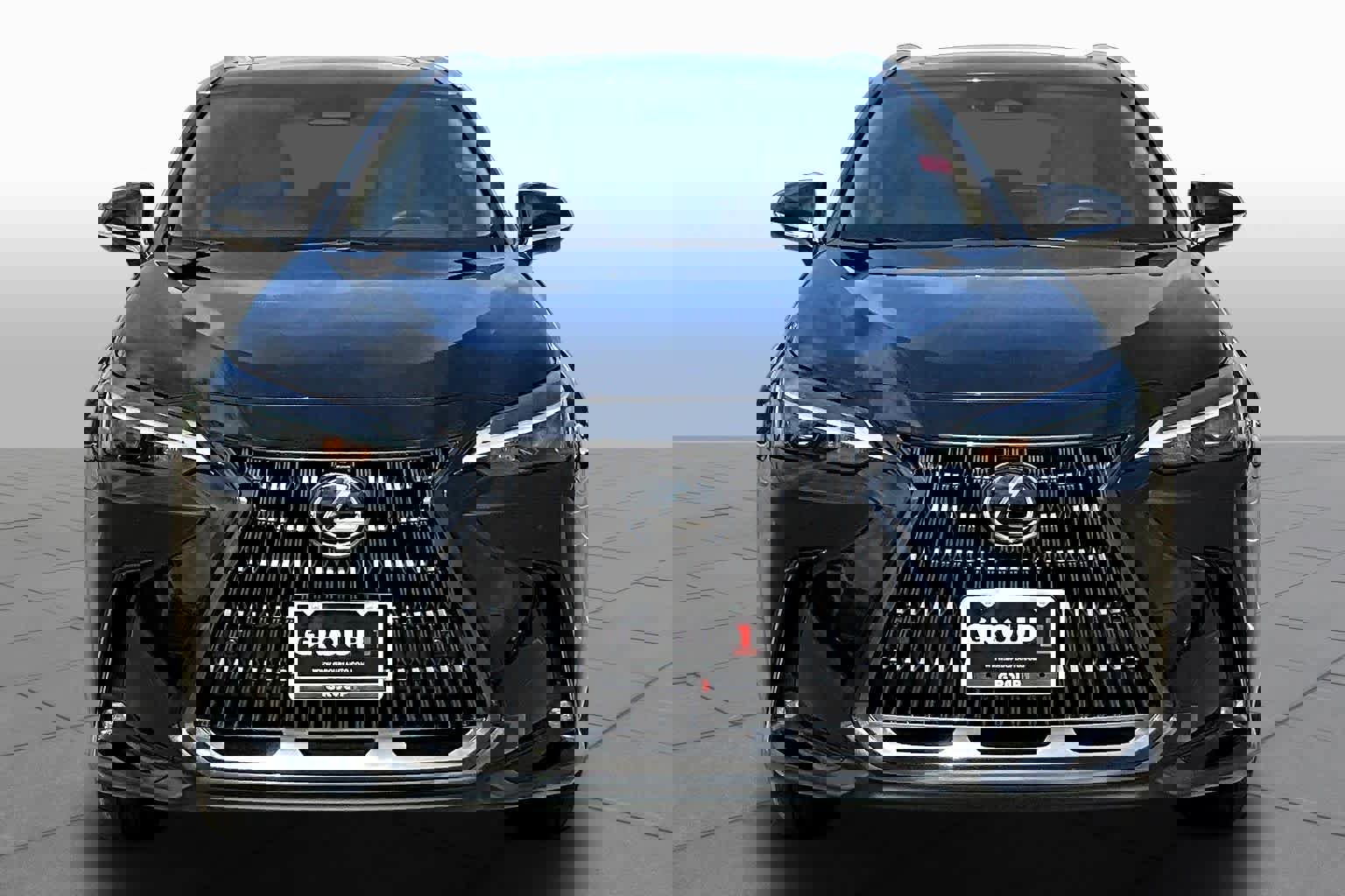 Used 2023 Lexus NX 250 FWD image 4