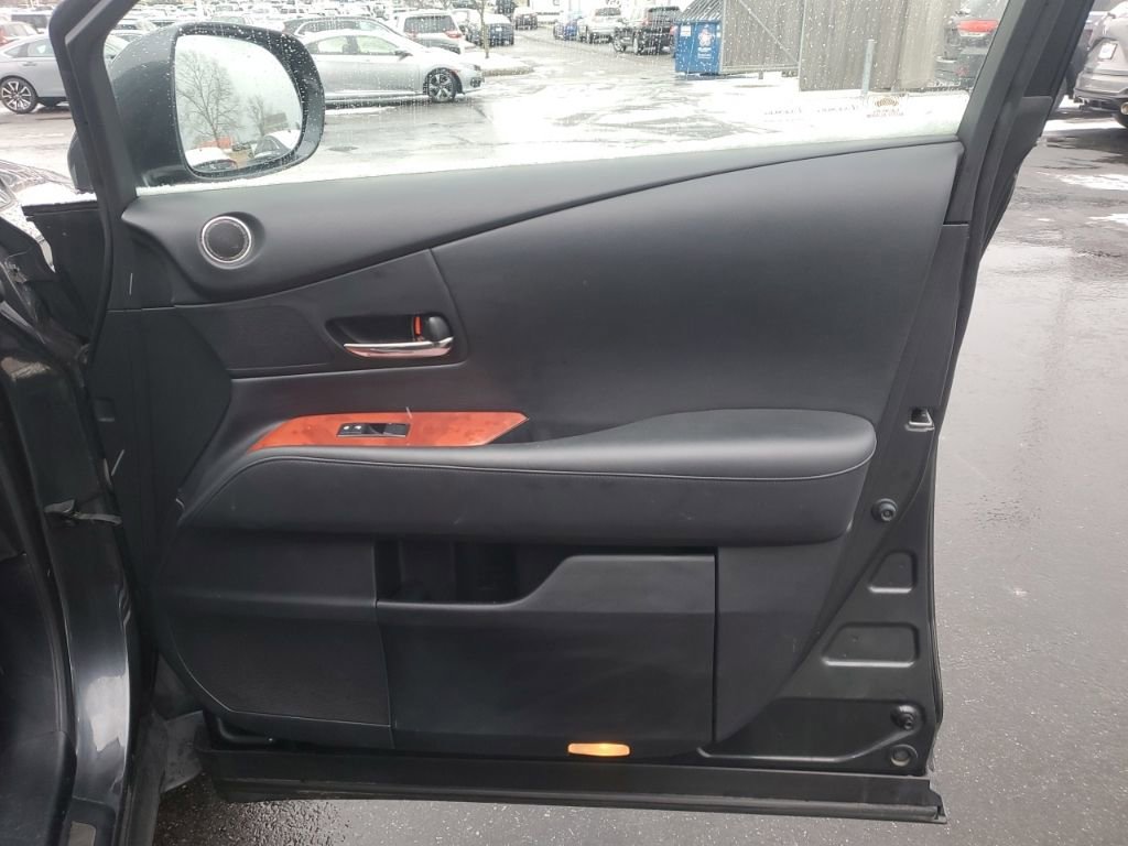 Used 2011 Lexus RX 450h AWD image 32