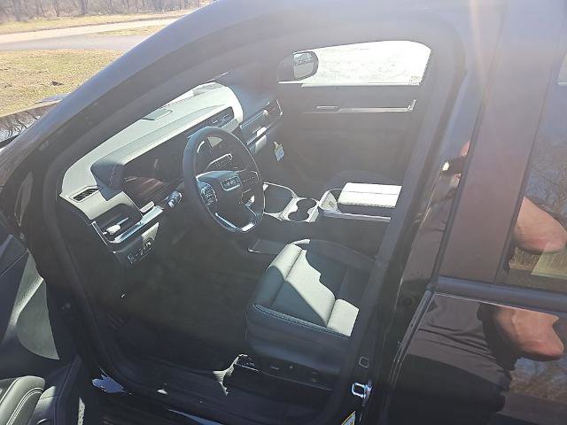 New 2026 GMC Terrain Elevation w/ Elevation Premium Package image 11