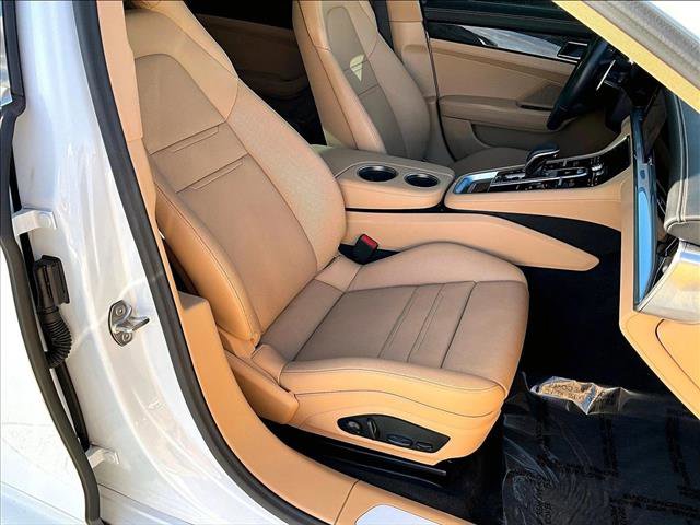 Used 2023 Porsche Panamera 4 image 9