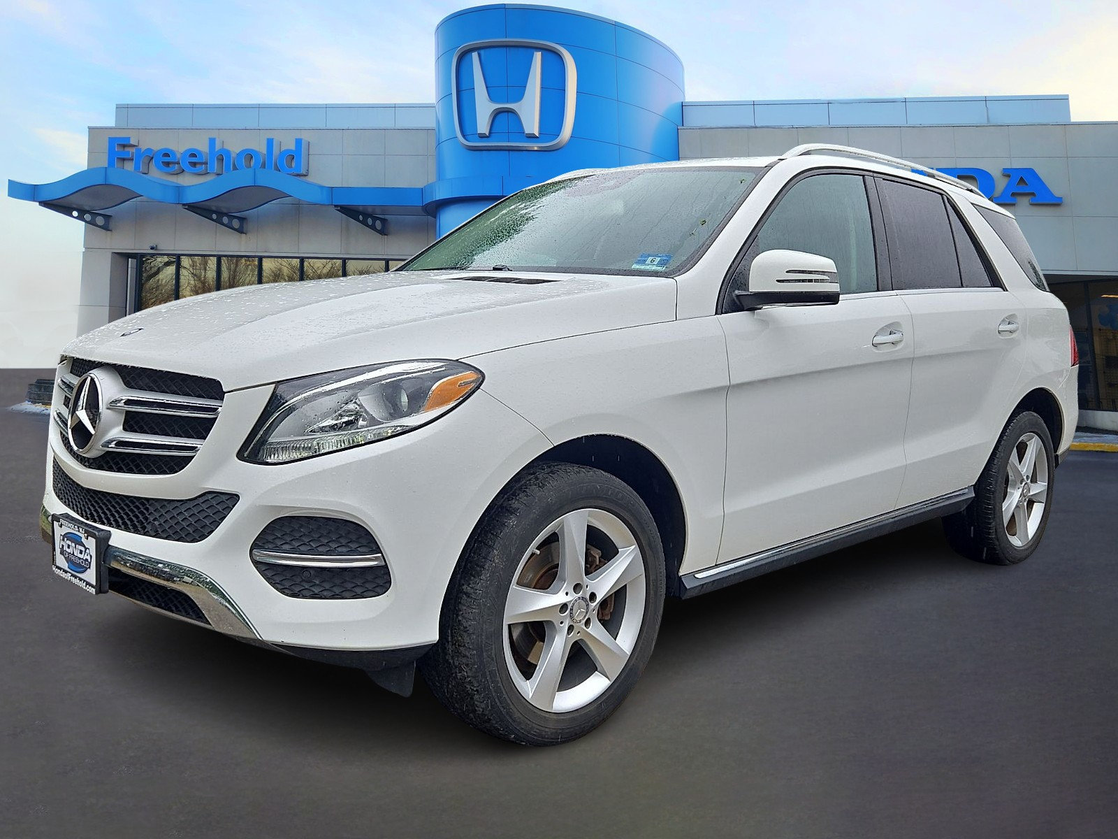 Used 2016 Mercedes-Benz GLE 350 4MATIC image 3