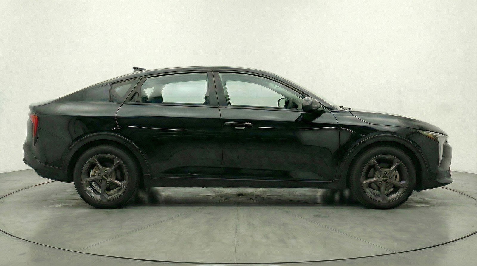 Used 2025 Kia K4 LXS image 11