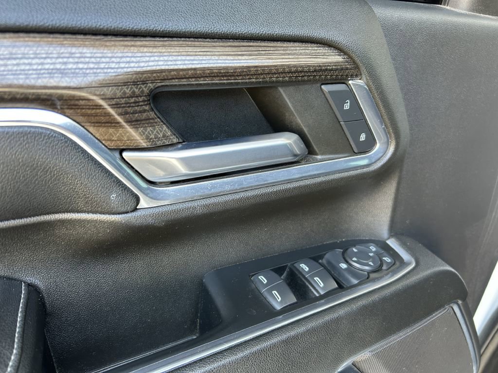 Used 2024 Chevrolet Silverado 2500 LT image 4
