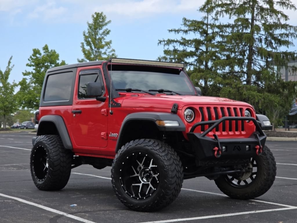 Used 2020 Jeep Wrangler Sport AWD/4WD image 2