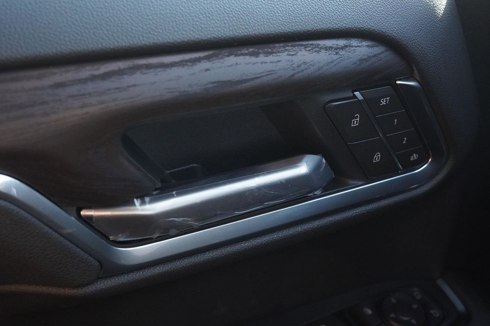 New 2026 GMC Sierra 1500 SLT w/ SLT Convenience Package image 20