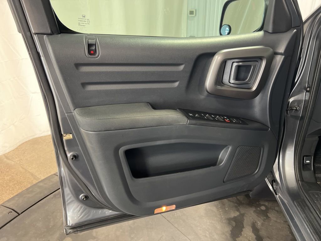 Used 2013 Honda Ridgeline RTS image 4