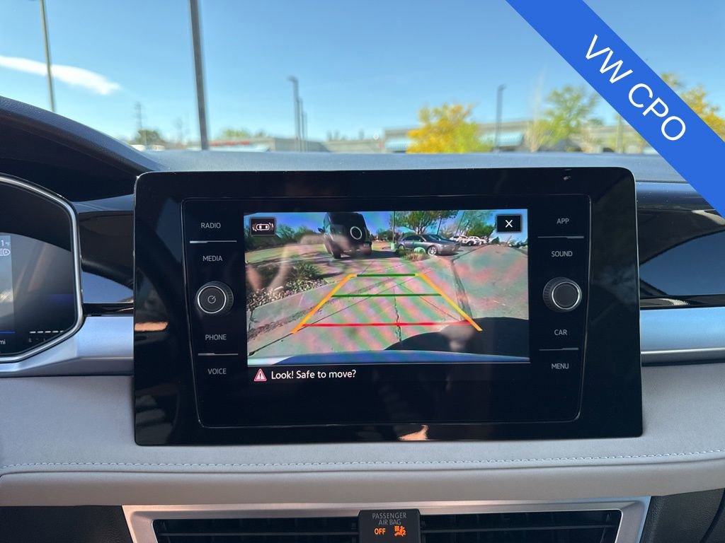 Used 2025 Volkswagen Taos SE AWD/4WD image 21