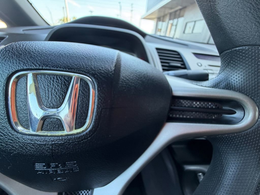Used 2011 Honda Civic DX-VP image 23