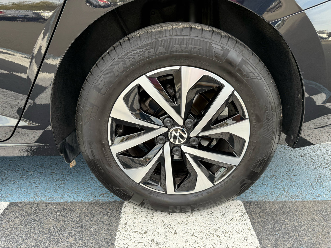 Used 2024 Volkswagen Jetta S image 33