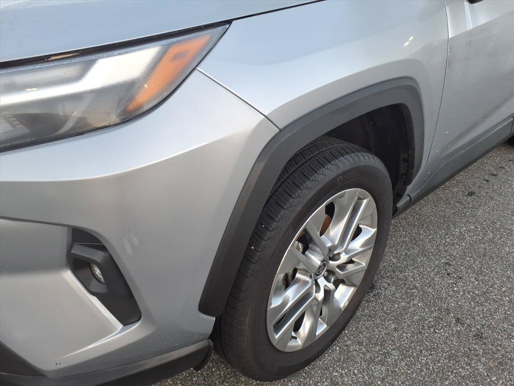 Used 2025 Toyota RAV4 XLE Premium w/ Weather Package AWD/4WD image 9