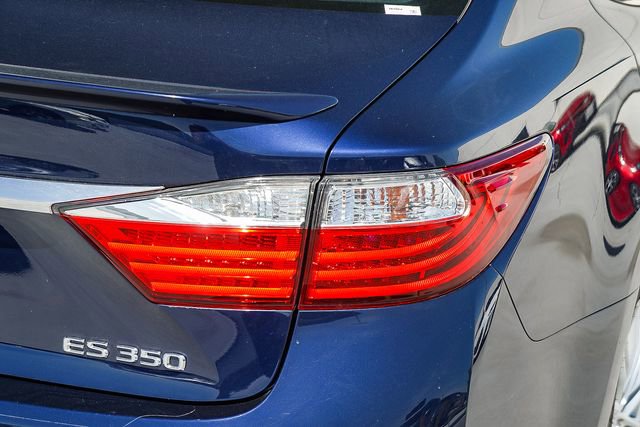 Used 2013 Lexus ES 350 w/ Premium Pkg image 8