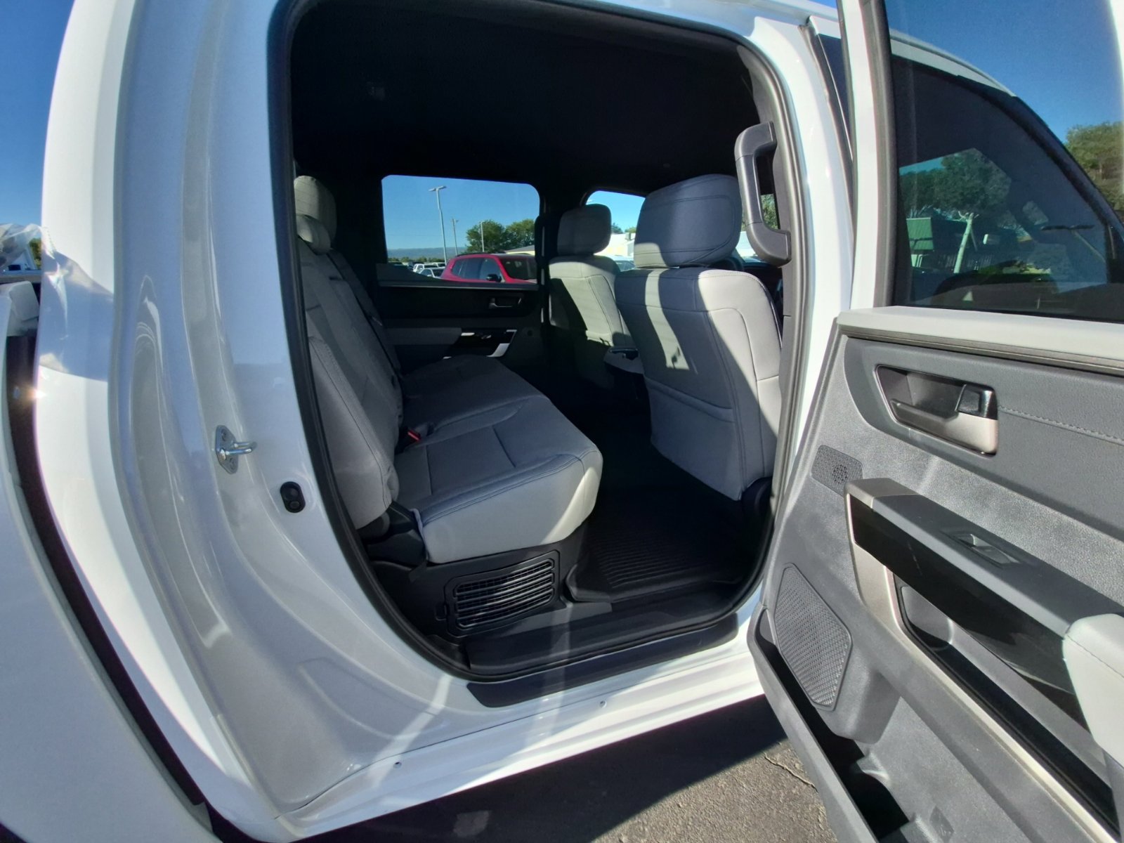 New 2026 Toyota Tundra Limited w/ Limited PVM Package AWD/4WD image 37