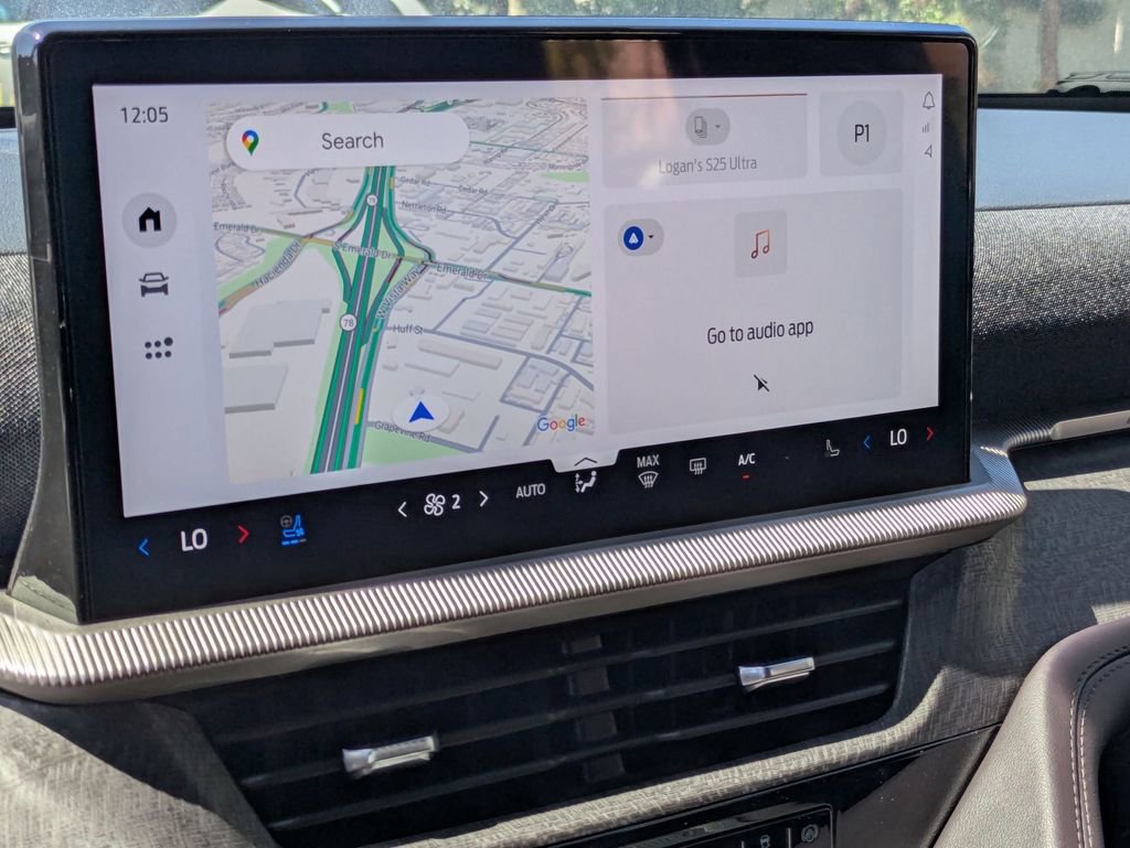 Used 2025 Ford Explorer Platinum w/ LUX Leather Package image 21