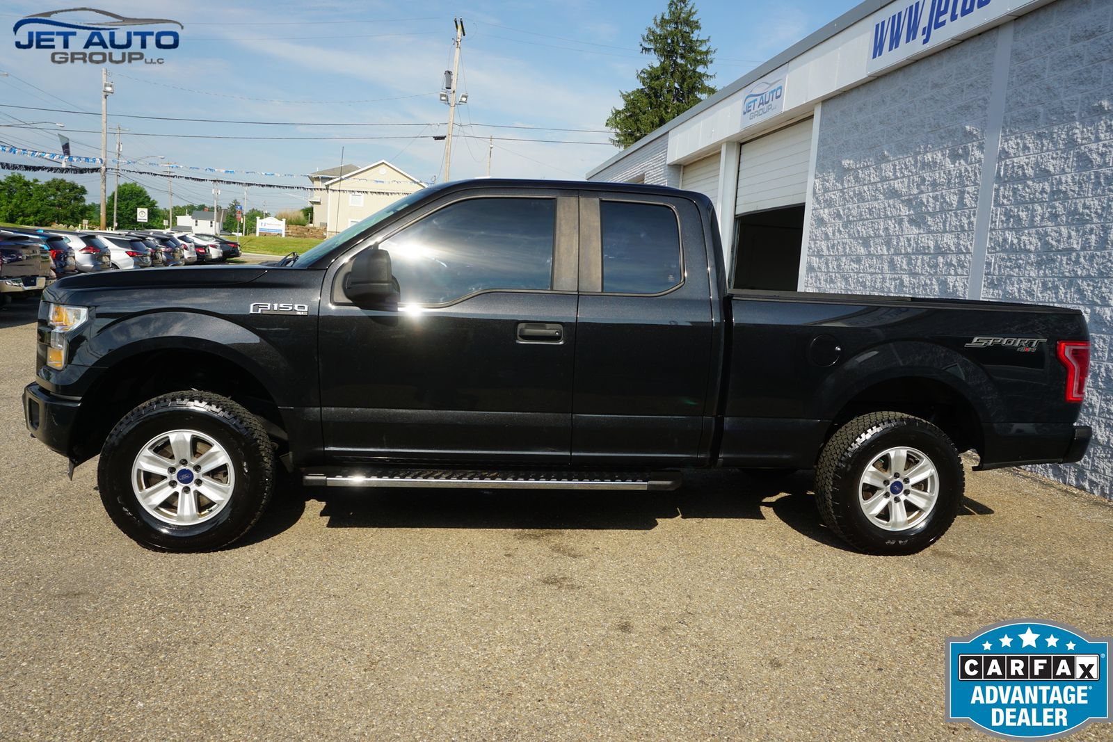 Used 2015 Ford F150 XL w/ Equipment Group 101A Mid AWD/4WD image 4