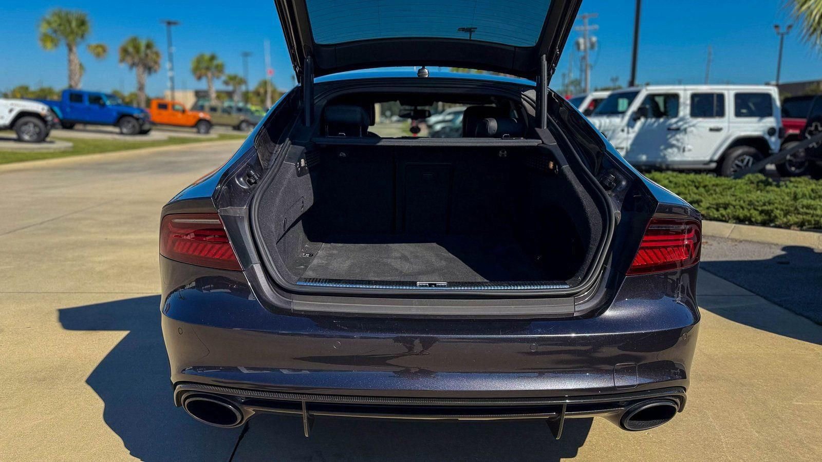 Used 2016 Audi RS 7 Prestige AWD/4WD image 16