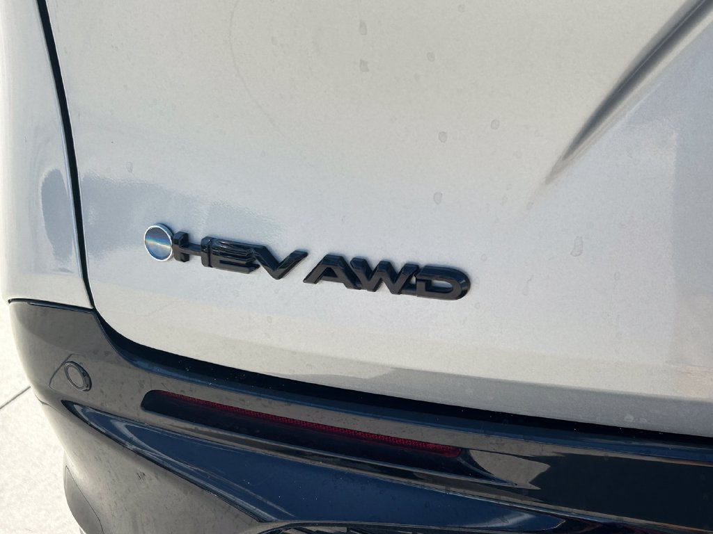 Certified 2025 Toyota Sienna XSE w/ XSE Premium Package AWD/4WD image 13