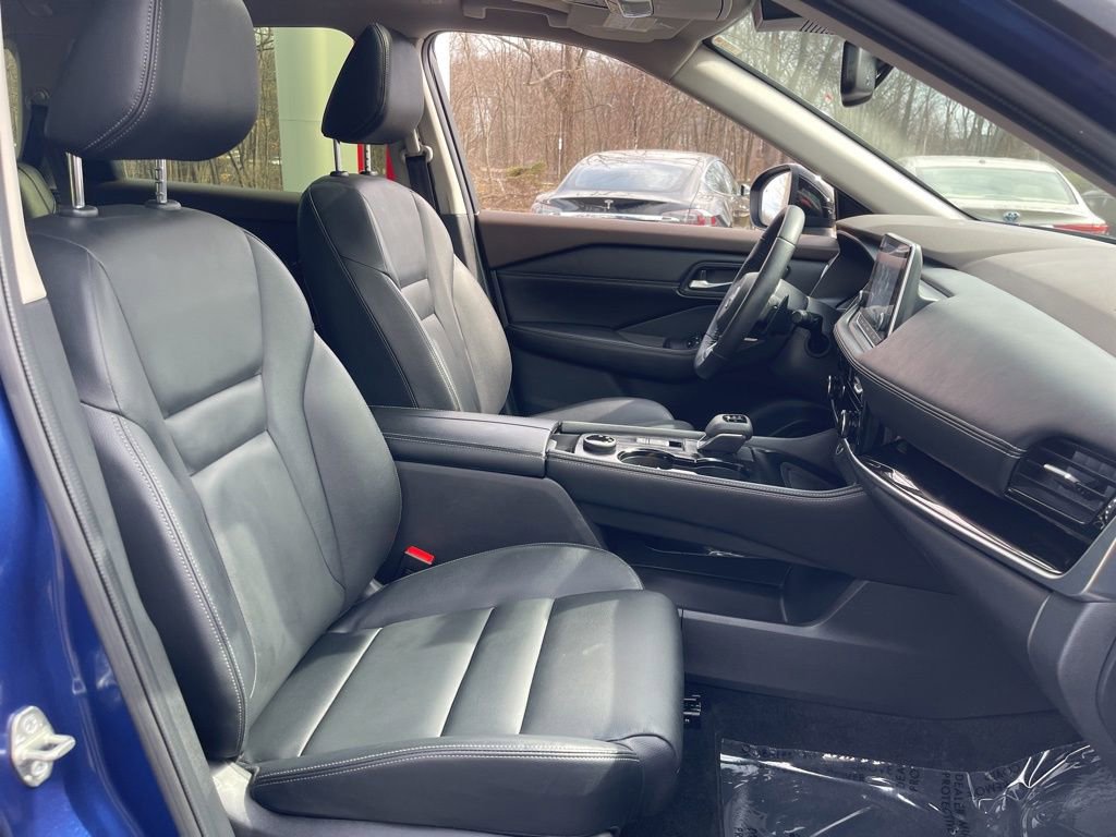 Certified 2023 Nissan Rogue SL image 17