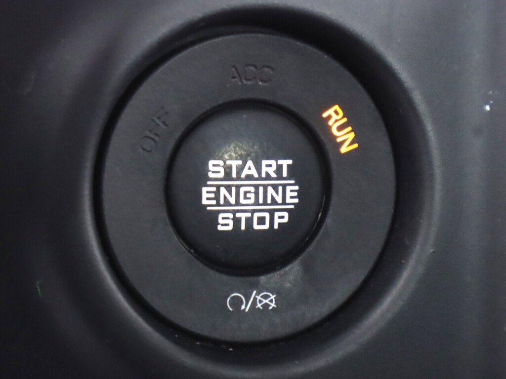 Used 2020 Jeep Gladiator Rubicon AWD/4WD image 29