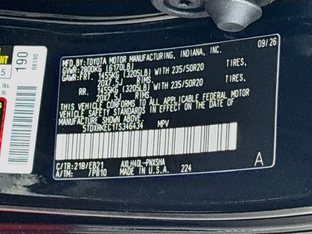 New 2026 Toyota Sienna XSE FWD image 31