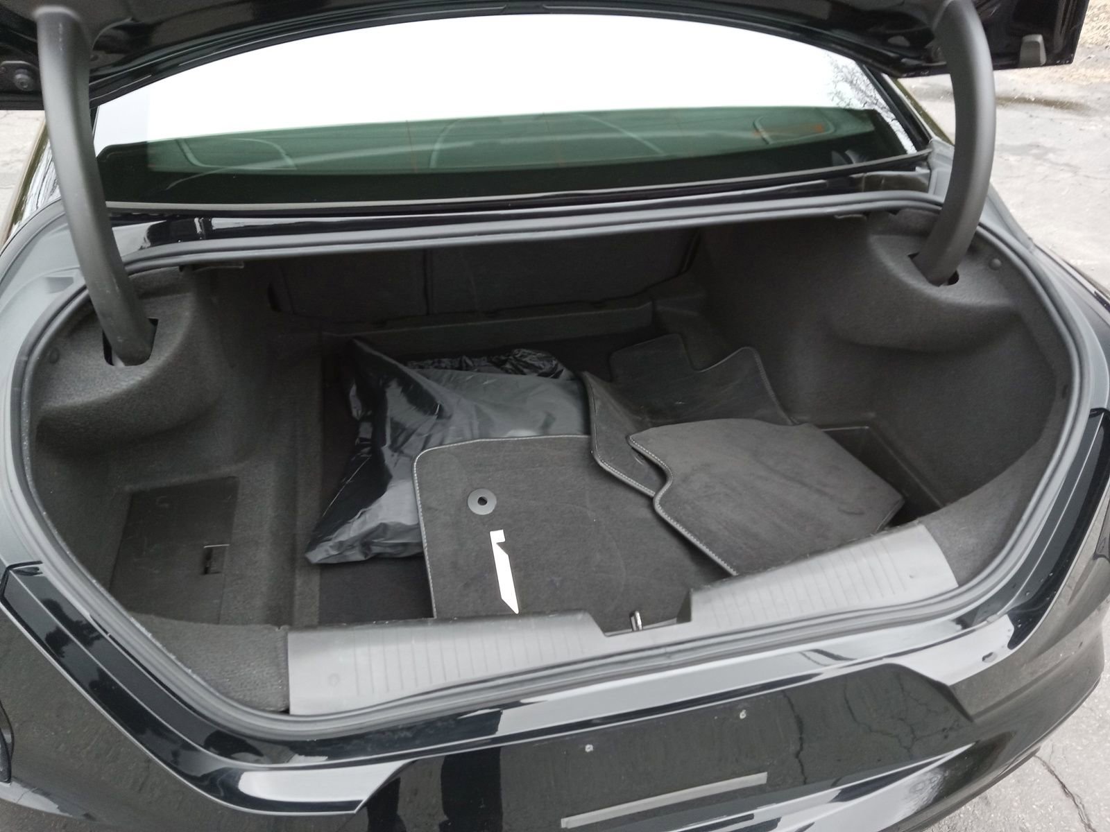 Used 2022 Cadillac CT4 V Blackwing w/ Technology Package image 25