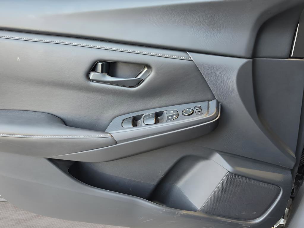 Used 2024 Nissan Sentra S FWD image 14