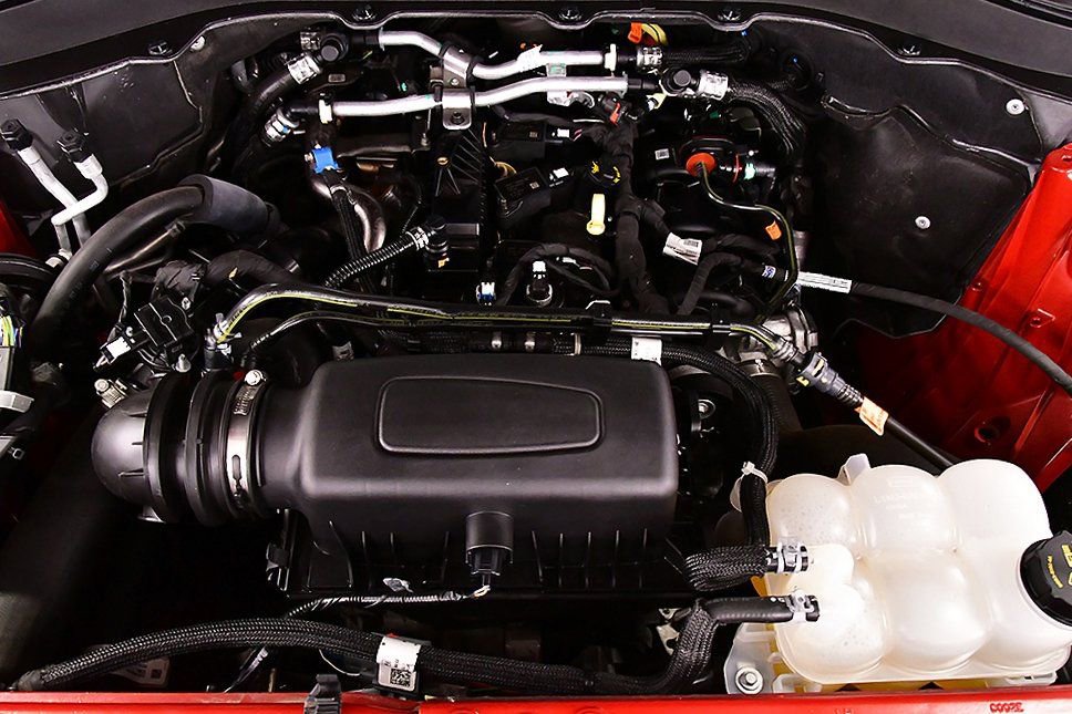 Used 2023 Ford Explorer XLT image 35