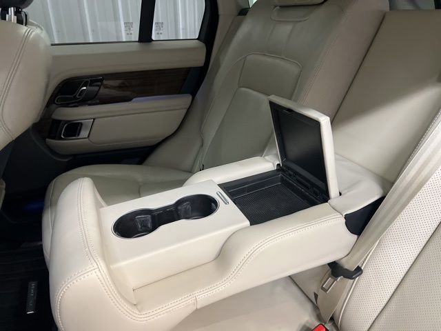Used 2018 Land Rover Range Rover Supercharged image 15