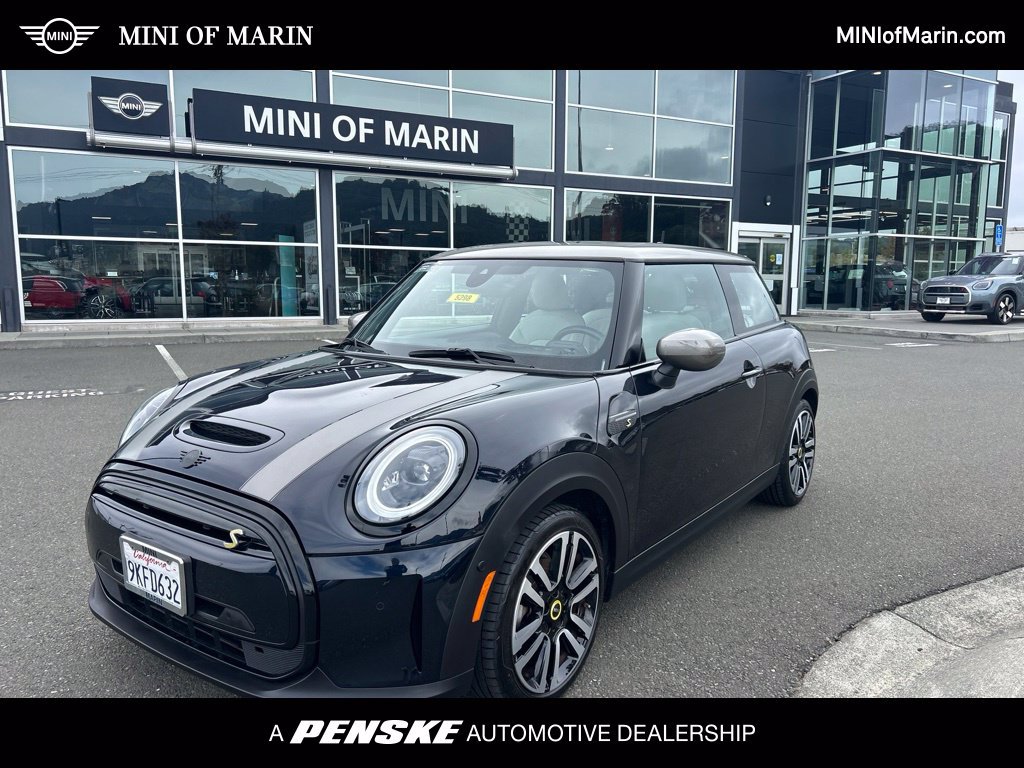 Used 2024 MINI Cooper SE FWD image 1